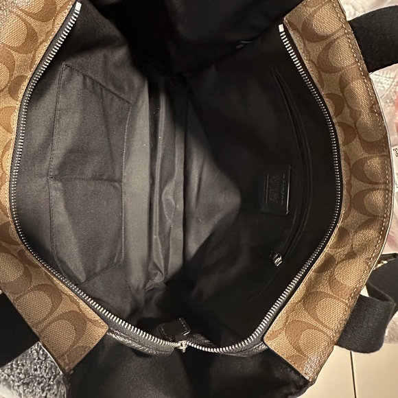 COACH TOTE BAG WITH BIG FRONT POCKET - Picture 5 of 5